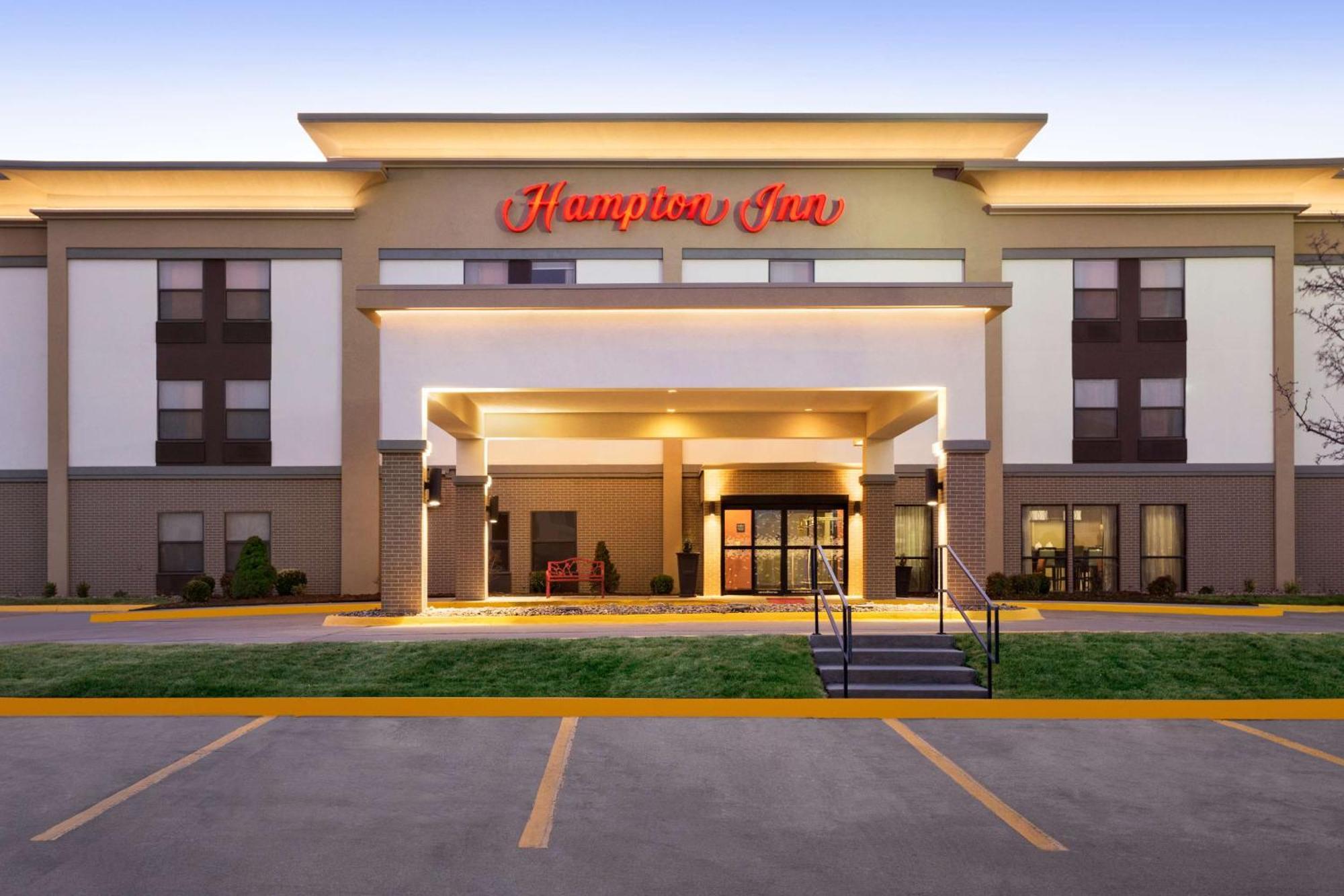 Hampton Inn Wichita-East Esterno foto